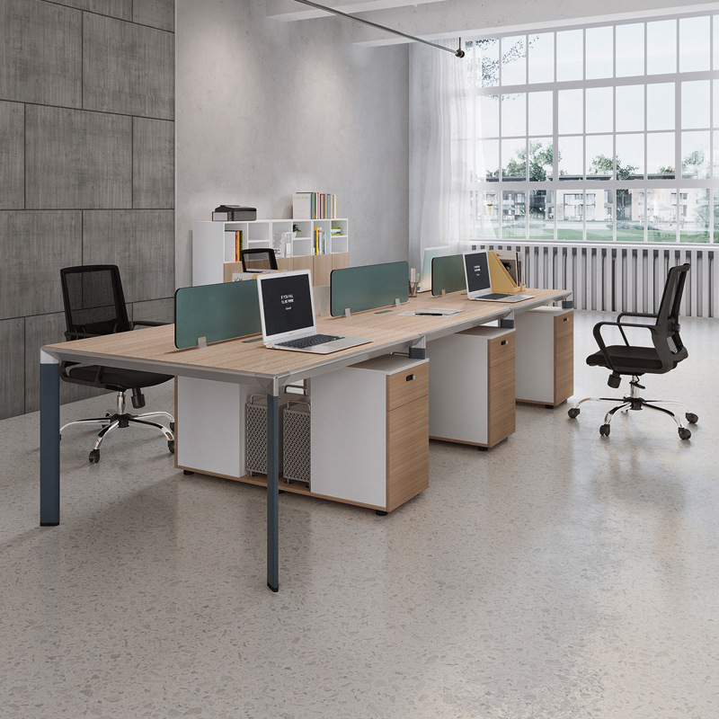 Ensemble de postes de travail modernes modèle KW002 en vrac - 4-Bureau commercial pour personne avec chaises pour immeubles de bureaux